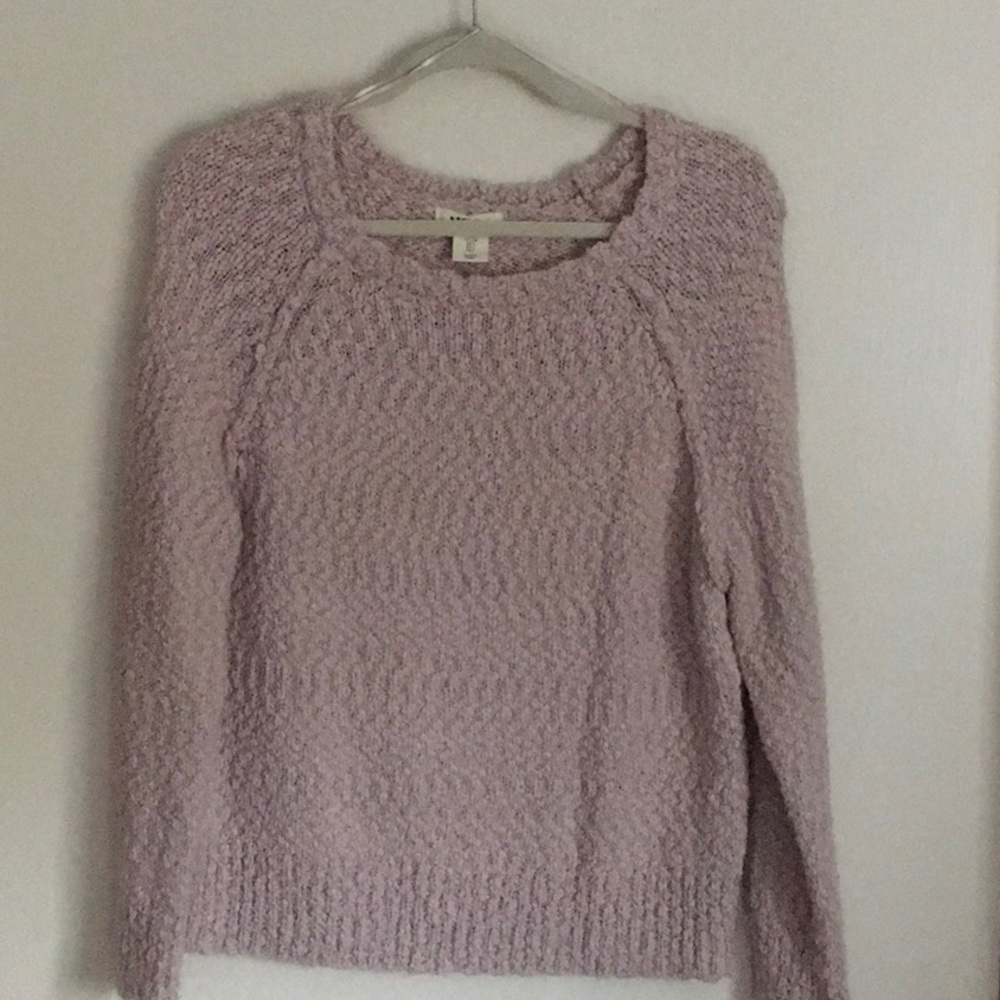 Sweater - Picture 1 of 3